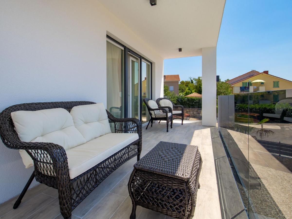 Holiday Home Villa Palma - Krk148 By Interhome Pinezići Екстериор снимка