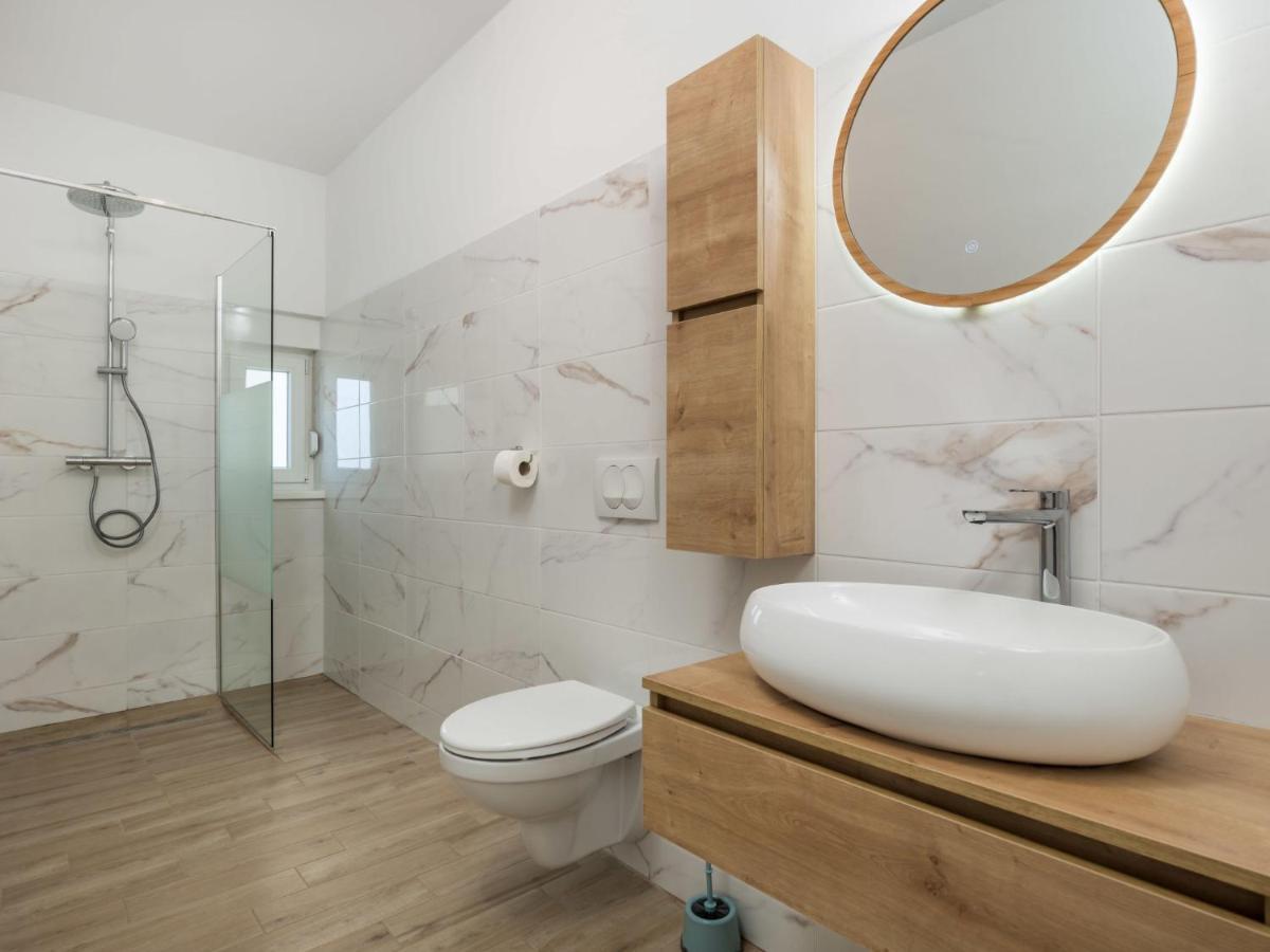Holiday Home Villa Palma - Krk148 By Interhome Pinezići Екстериор снимка